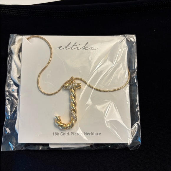 Ettika Women’s J 18k Gold Plated Necklace NWT - Picture 1 of 2